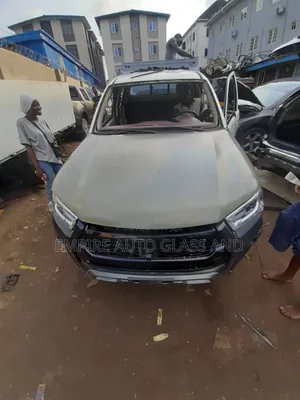 Front Windscreen for Toyota Hilux 2007 Model Available Now