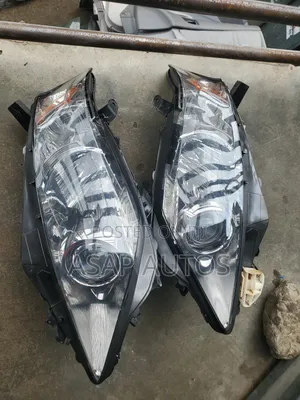 Headlamp for Rx350 2010