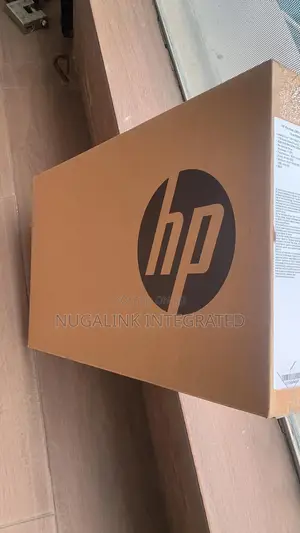 New Laptop HP Pavilion 15 8GB Intel Core I5 SSD 1T