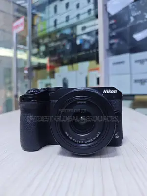 Nikon Z30 Camera + Z Dx 16-50mm F3.5-6.3 Vr Lens