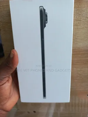 New Apple iPhone Air 256 GB Blue