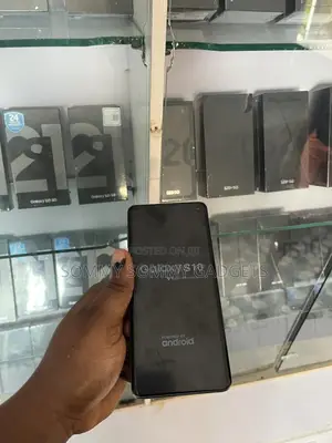 Samsung Galaxy S10 128 GB Black
