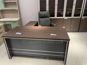 Senior Executive Office Table 2miter