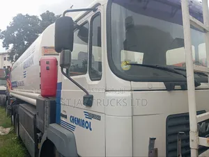 Mandisel Pedlar Tank Truck
