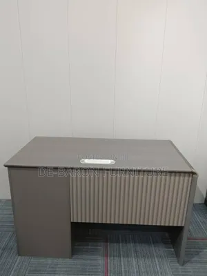 Office Executive Table 1.4miter