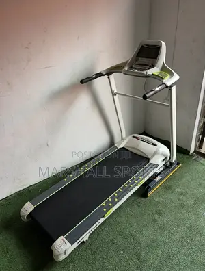 3.5hp White Egojin Treadmill With Incline