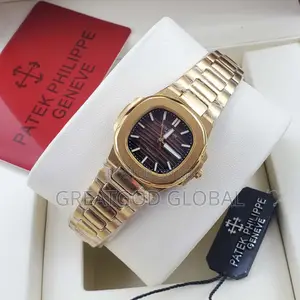 Luxury Female Patek Philippe Fully Boxed Wristwatch