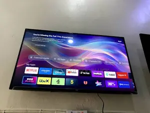 Bush 40 Inches Full Smart Tv With Free Netflix Acct Mirror Casting You
