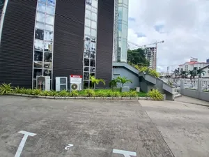 Fully Serviced Office Space in Victoria Island, Lagos