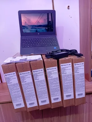 New Laptop HP Stream 11 4GB Intel Celeron SSD 72GB