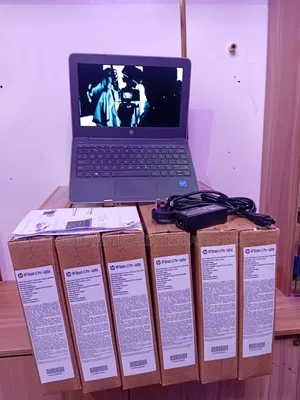 New Laptop HP Stream 11 4GB Intel Celeron SSD 40GB