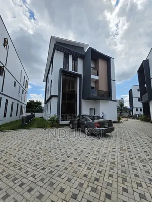 6bdrm Duplex in Mabushi for sale