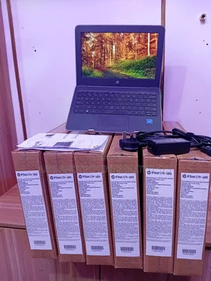 New Laptop HP Stream 11-ah110hr 4GB Intel Celeron SSD 32GB