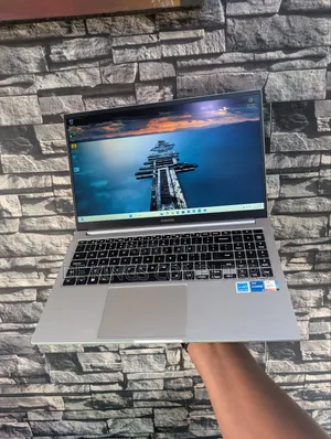 Laptop Samsung Galaxy Book 2 16GB Intel Core i5 SSD 256GB