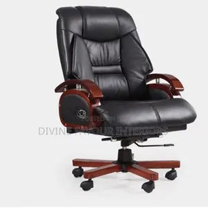 Director Reclining Executive Office Chair - Wooden Armrest