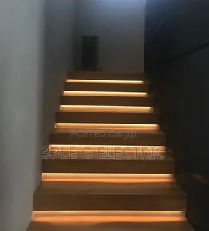 Modern Profile Staircase Light