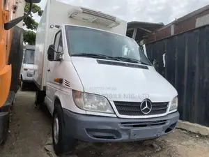 Mercedes Benz