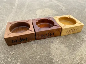 Handcrafted Wooden Ashtray – Natural Stylish