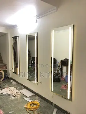 Decorative Wall Mirror