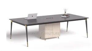 2meters Meeting Table