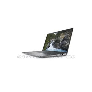 New Laptop Dell Vostro 13 5370 4GB Intel Core I5 SSD 512GB