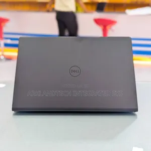 New Laptop Dell Vostro 1320 8GB Intel Core I5 SSD 512GB