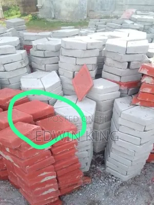 Good Man Interlock Stone