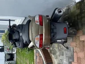 Suzuki Burgman 2009