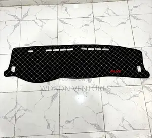 2005 Highlander Draft Tiles Dashboard Cover Beige Black