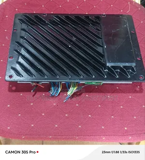 Range Rover Amplifier for 2010 - 2015 Follow Come. Tested Ok
