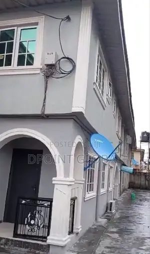 13bdrm Block of Flats in In Estate, Idimu for sale