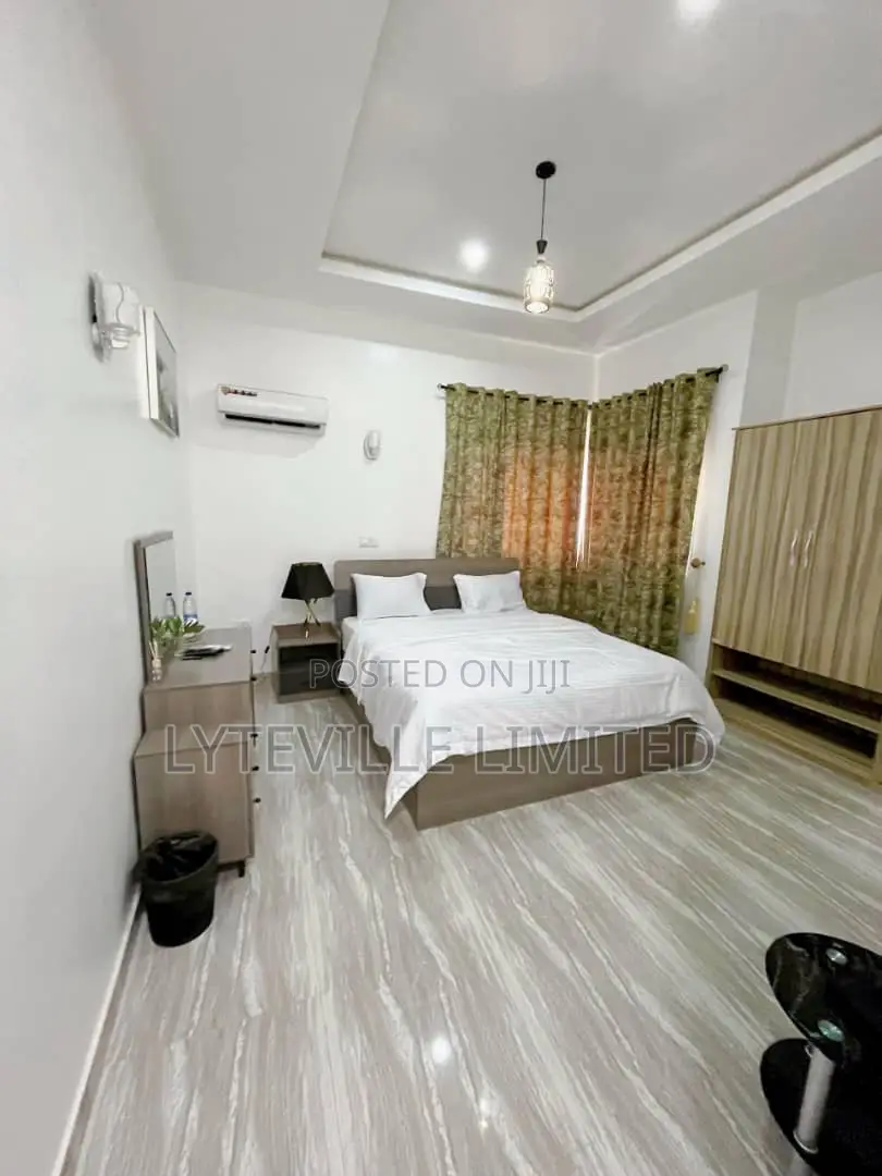 Spacious Clean 3 Bedroom