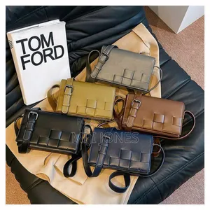 *Plain Side Bag*