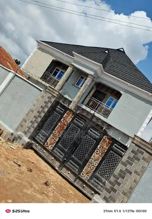 2bdrm Block of Flats in Ajinde Estate, Oluyole for rent
