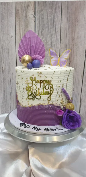 8" Three Layers Cake