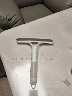 Window Cleaner / Wiper