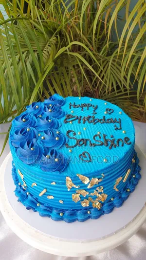 8" Two Flavours Cake (Promo)