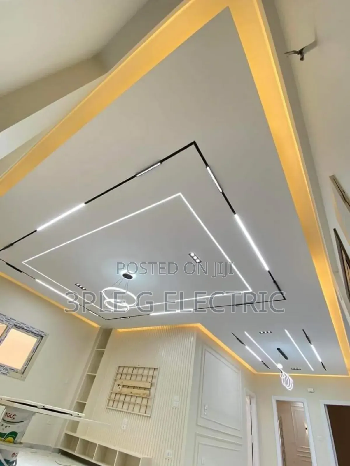 Linear Magnetic Track Lighting