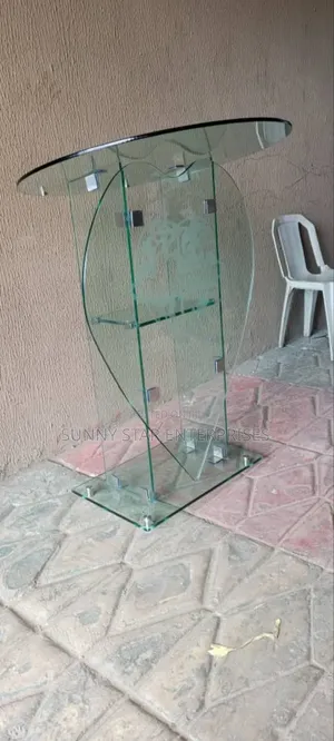 High Quality Love World Glass Pulpit For Church