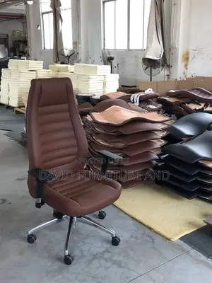Brown Executive Chair(901)