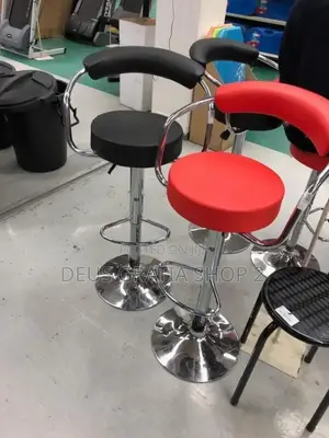 Barstool/Barbing Salon Chair/Styling Chair