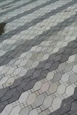 Truly Sold Interlock Stone