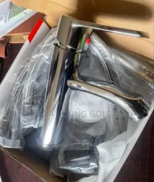Stainless Heavy Gage Basin Mixer