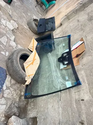 Gle350 2016 Windscreen Glass Available