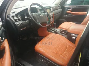 Lexus LX 570 2011 Black