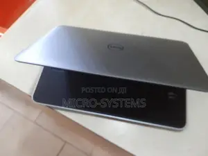 Laptop Dell XPS 13 9380 8GB Intel Core I5 HDD+SSD 256GB