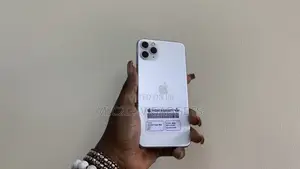Apple iPhone 11 Pro Max 64 GB White