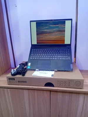 New Laptop Lenovo IdeaPad 520S 8GB Intel Celeron SSD 256GB