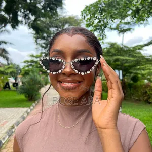 Stylish Ladies Eye Glasses Cat Eye Glasses
