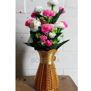 Plastic Table Flower Vase With Flower